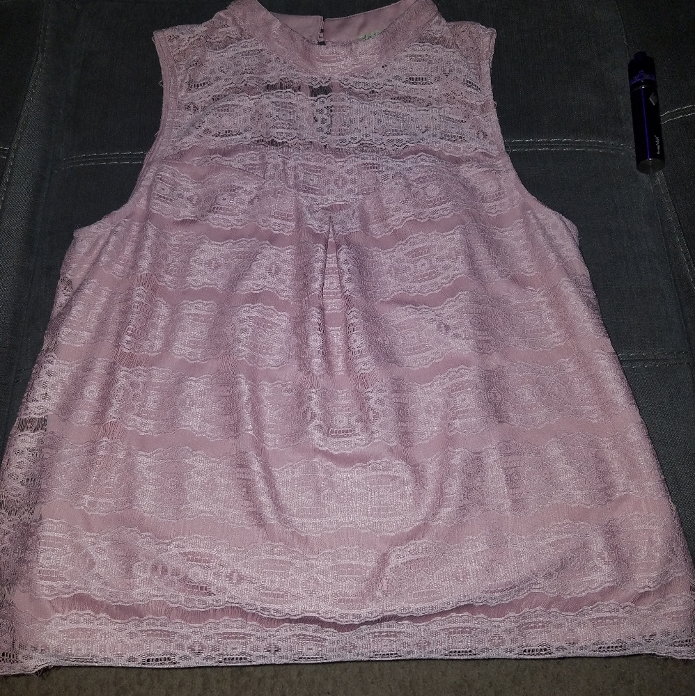 Sleeveless High neck lace Blouse